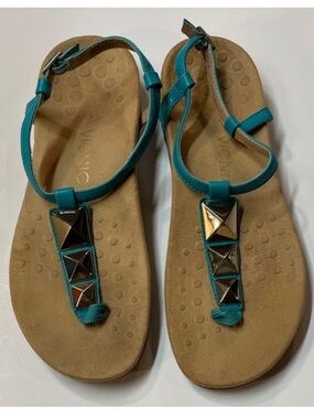 Vionic Teal Sandals Gold Pyramid Studs Comfort Orthotic Shoes Women’s Sz 9